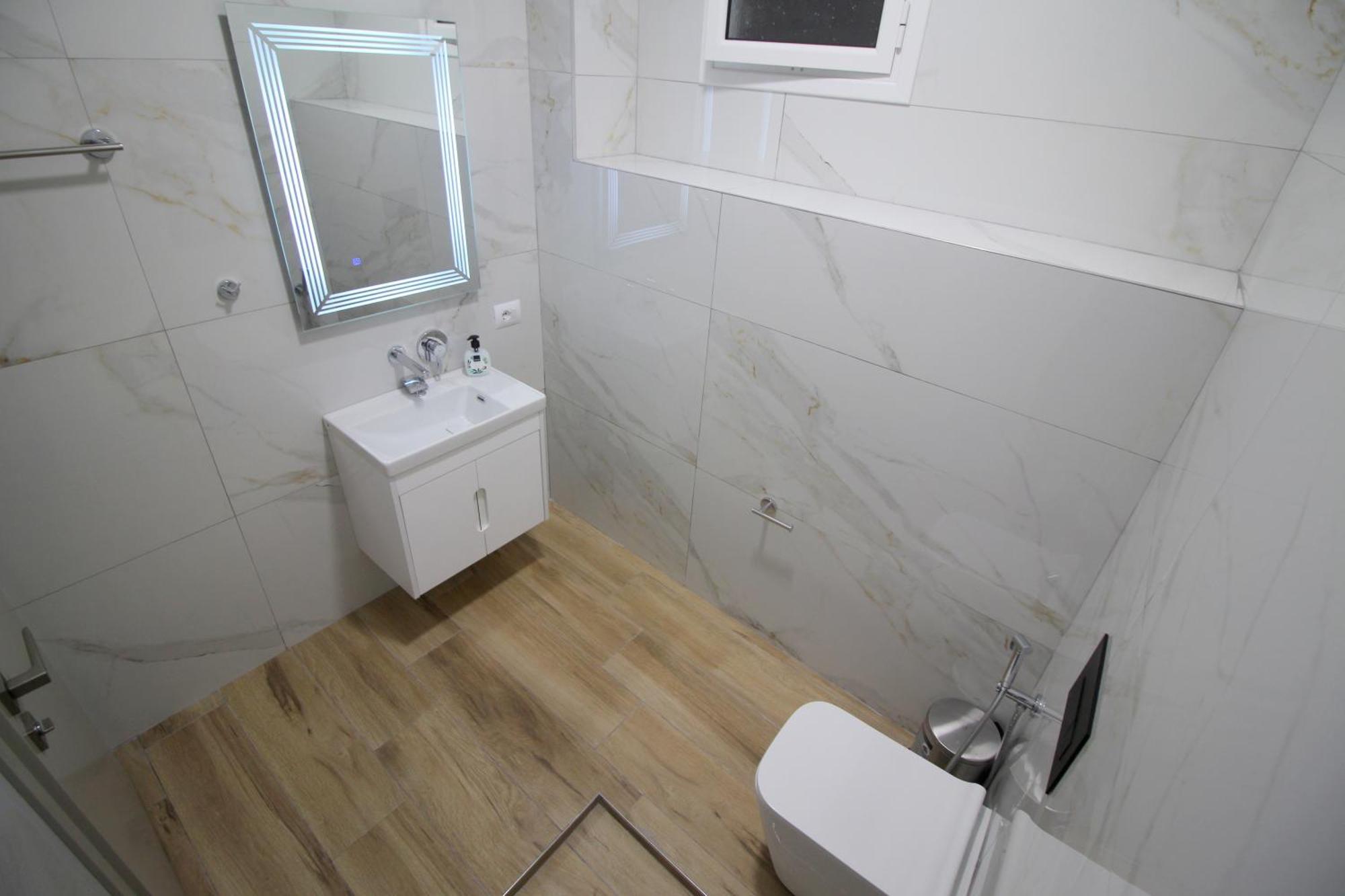 Alis Apartments ساراندا المظهر الخارجي الصورة